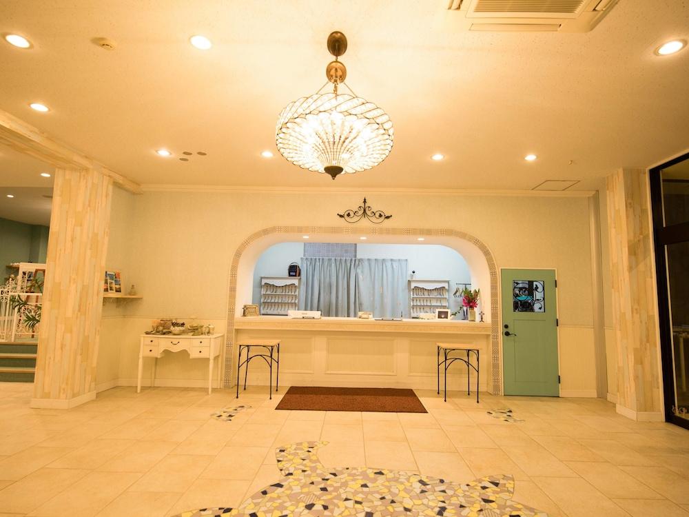 โรงแรม คาเร็ตตา อมามี Tatsugo ภายนอก รูปภาพ