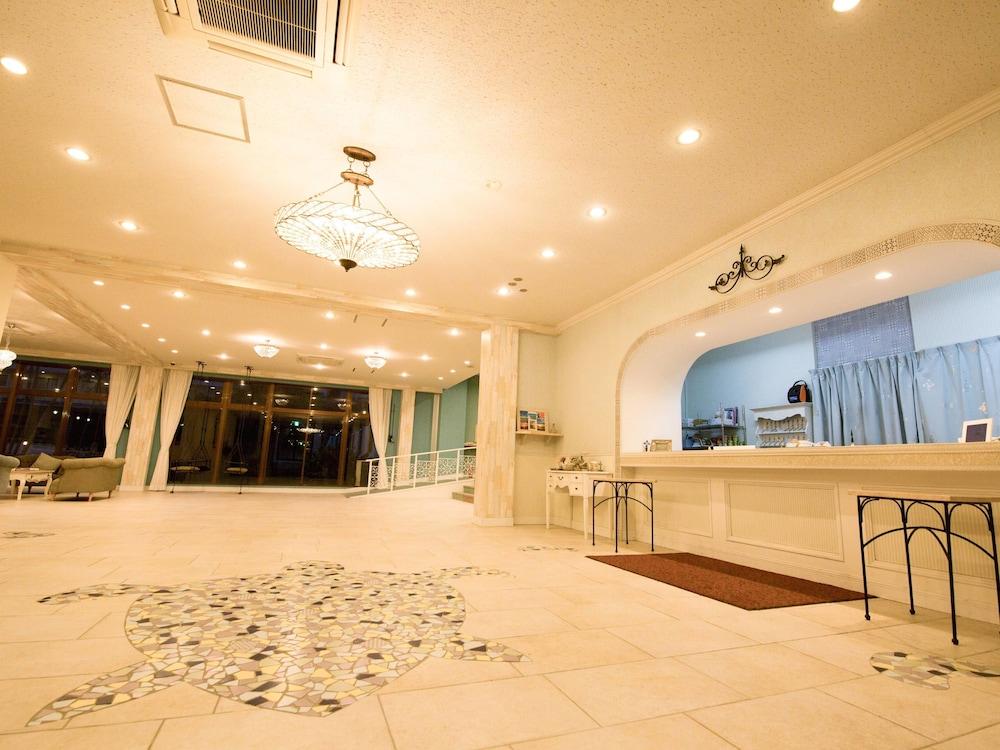โรงแรม คาเร็ตตา อมามี Tatsugo ภายนอก รูปภาพ