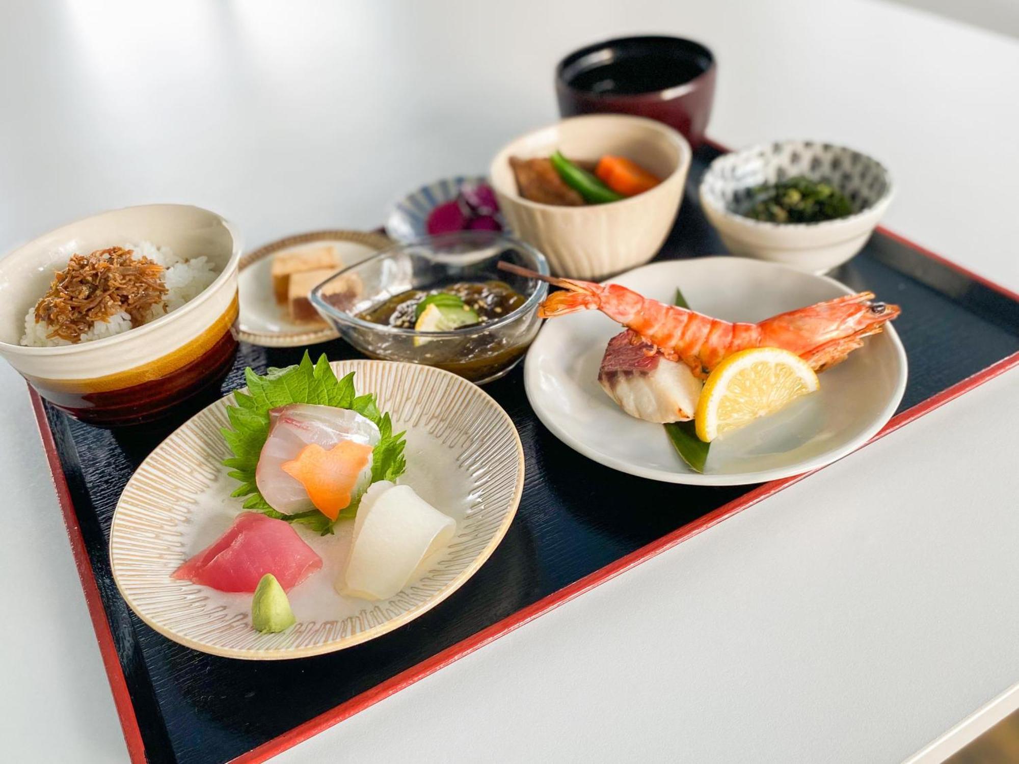 โรงแรม คาเร็ตตา อมามี Tatsugo ภายนอก รูปภาพ